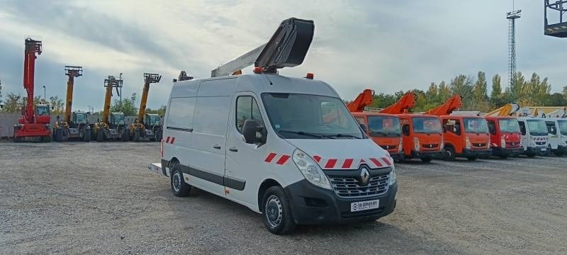 Renault Master Klubb K32 - פלטפורמה אווירית מותקנת על משאית: תמונה 1 Renault Master Klubb K32 - פלטפורמה אווירית מותקנת על משאית: תמונה 1