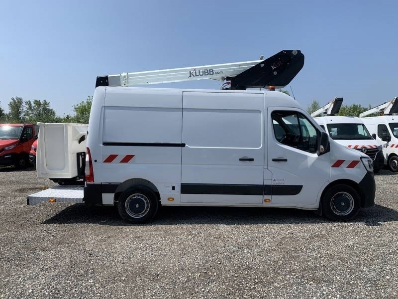 Renault Master Klubb KL32 - 12,5 m, 120 kg - פלטפורמה אווירית מותקנת על משאית: תמונה 4 Renault Master Klubb KL32 - 12,5 m, 120 kg - פלטפורמה אווירית מותקנת על משאית: תמונה 4