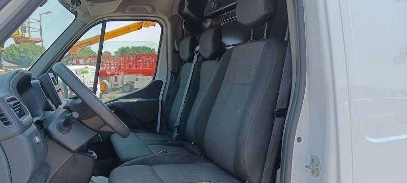 פלטפורמה אווירית מותקנת על משאית Renault Master Klubb KL32 - 12,5 m, 120 kg: תמונה 11