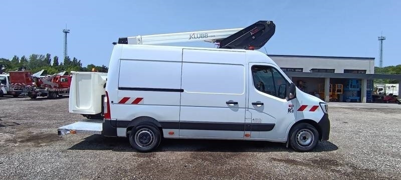 Renault Master Klubb KL32 - 12,5 m, 120 kg - פלטפורמה אווירית מותקנת על משאית: תמונה 4 Renault Master Klubb KL32 - 12,5 m, 120 kg - פלטפורמה אווירית מותקנת על משאית: תמונה 4