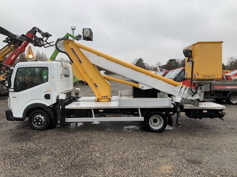 Renault Maxity Multitel MT202DS - 20m - 200 kg - פלטפורמה אווירית מותקנת על משאית: תמונה 5 Renault Maxity Multitel MT202DS - 20m - 200 kg - פלטפורמה אווירית מותקנת על משאית: תמונה 5