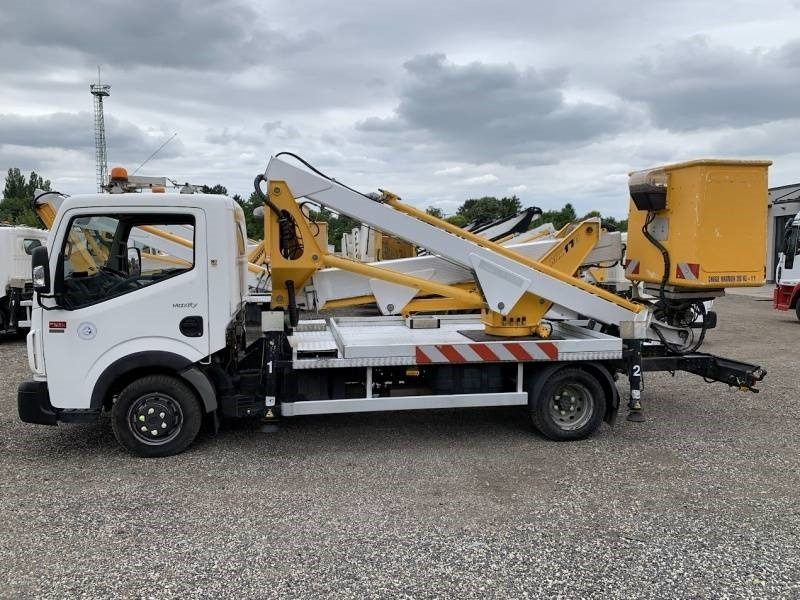 Renault Maxity Multitel MX170 - 17 m - פלטפורמה אווירית מותקנת על משאית: תמונה 5 Renault Maxity Multitel MX170 - 17 m - פלטפורמה אווירית מותקנת על משאית: תמונה 5