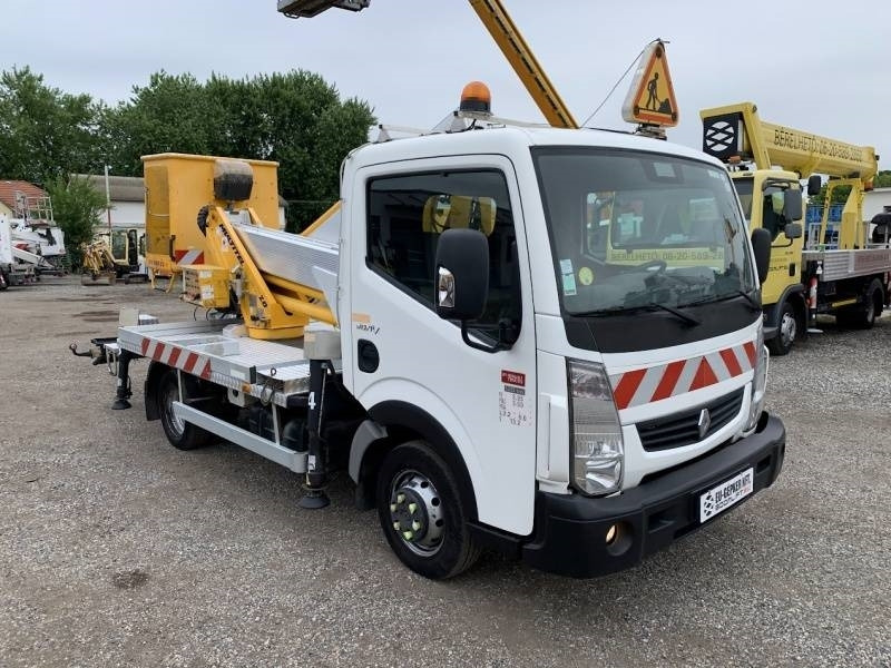 Renault Maxity Multitel MX200 - 20 m - פלטפורמה אווירית מותקנת על משאית: תמונה 1 Renault Maxity Multitel MX200 - 20 m - פלטפורמה אווירית מותקנת על משאית: תמונה 1