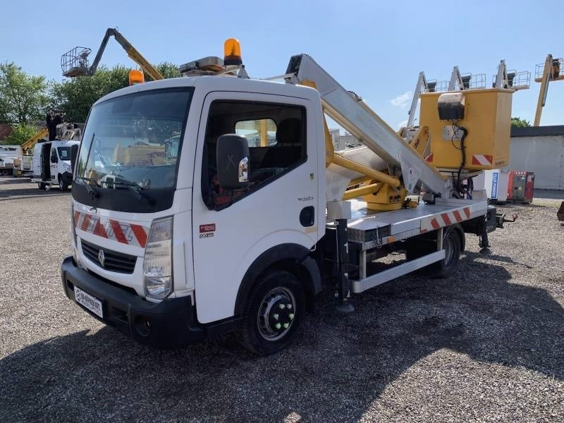 Renault Maxity Multitel MX200 - 20 m - פלטפורמה אווירית מותקנת על משאית: תמונה 2 Renault Maxity Multitel MX200 - 20 m - פלטפורמה אווירית מותקנת על משאית: תמונה 2