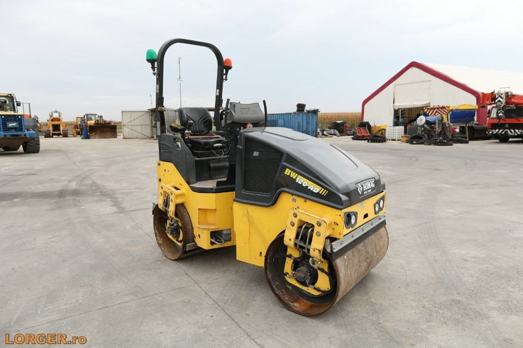 Bomag BW 120 AD-5 - רולר כביש: תמונה 4 Bomag BW 120 AD-5 - רולר כביש: תמונה 4