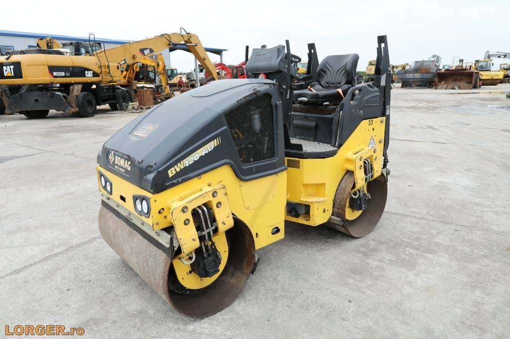 Bomag BW 120 AD-5 - רולר כביש: תמונה 4 Bomag BW 120 AD-5 - רולר כביש: תמונה 4