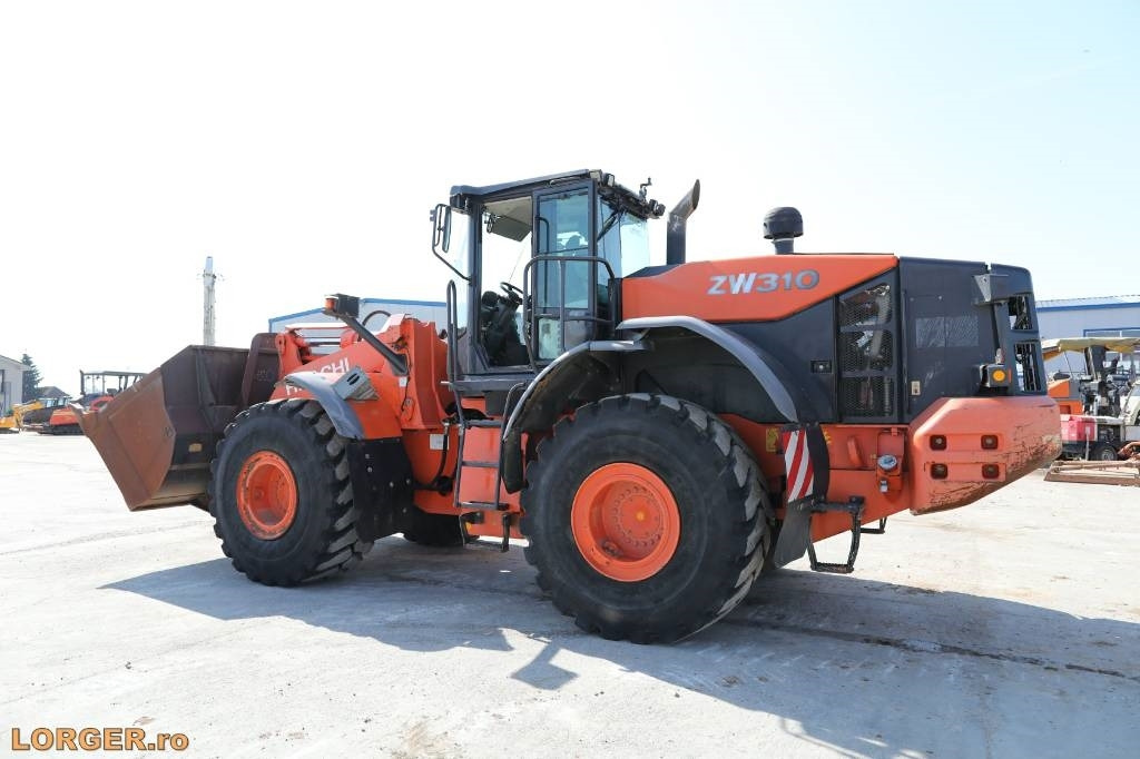 Hitachi ZW 310-5B - מעמיס גלגלים: תמונה 5 Hitachi ZW 310-5B - מעמיס גלגלים: תמונה 5