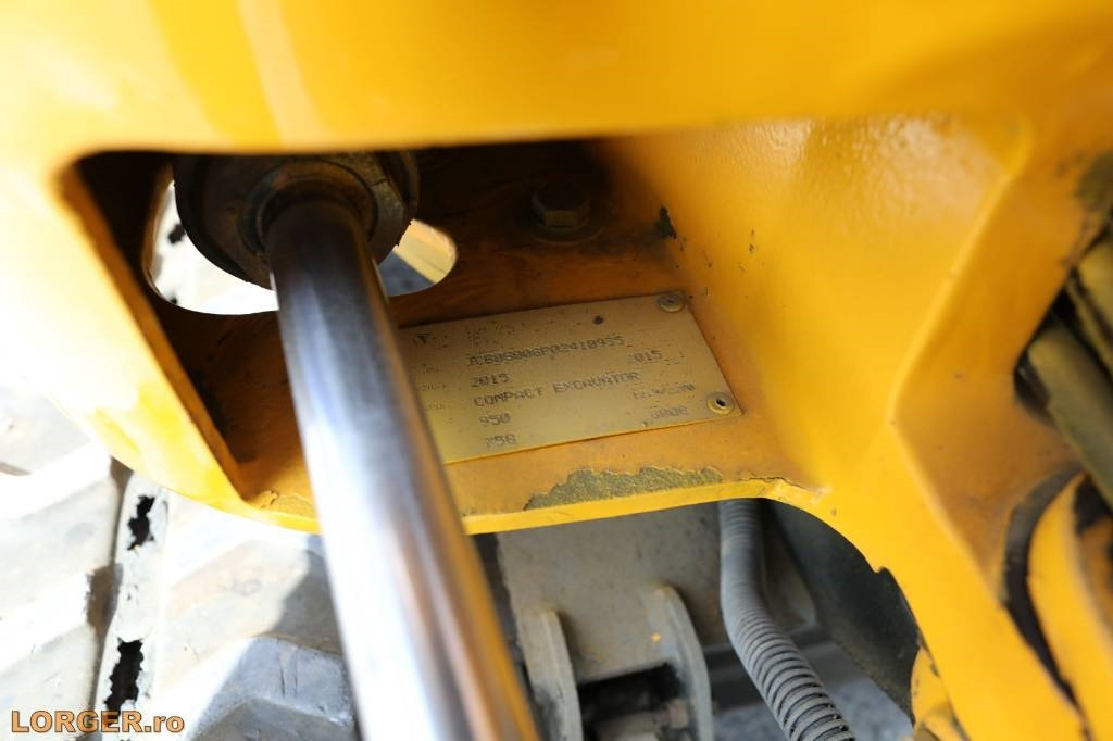 מיני מחפר JCB 8008 CTS: תמונה 16