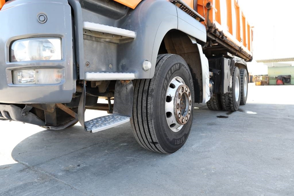 מזהיר MAN TGS 26.480 6x4 BL With KEMPF Germany tipper body –: תמונה 17