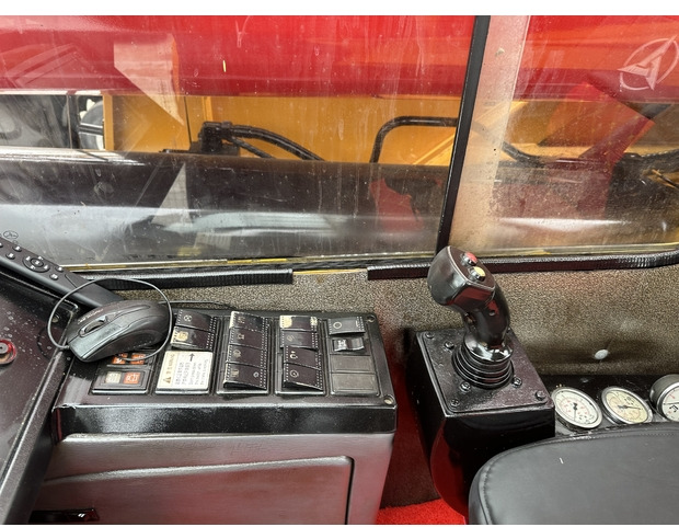 2022 Sany STC1000 - עגורן לכל שטח: תמונה 5 2022 Sany STC1000 - עגורן לכל שטח: תמונה 5