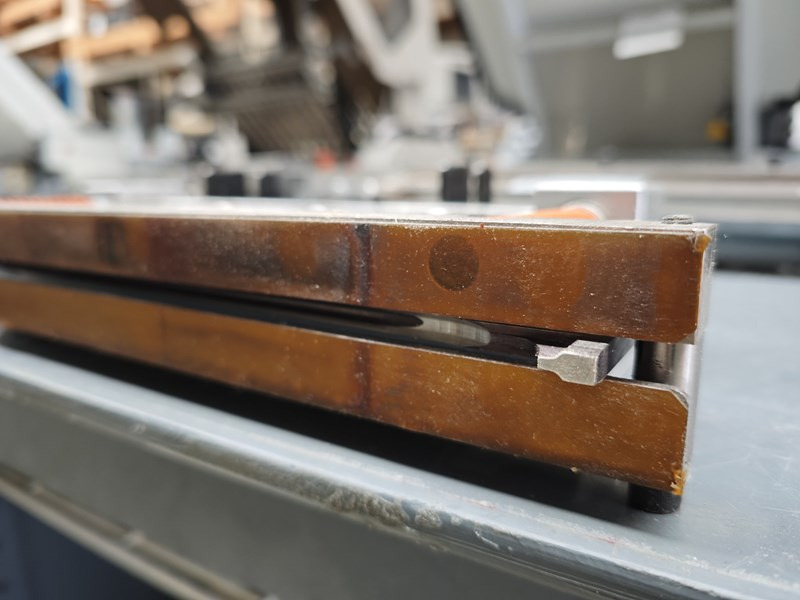 Duplo DKT-G - מכונת הדפסה: תמונה 4 Duplo DKT-G - מכונת הדפסה: תמונה 4