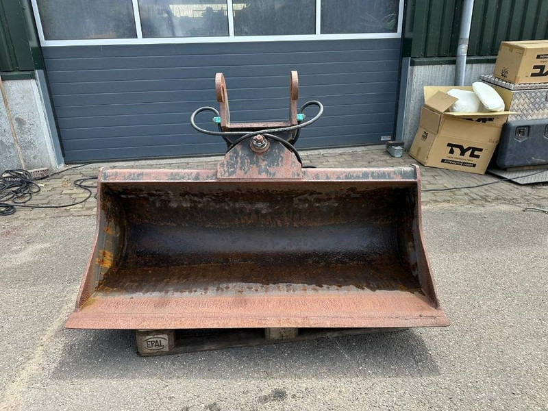 Pladdet CW10 tilt bucket / schwenklöffel / kantelbak - דלי עבור מכונת בנייה: תמונה 3 Pladdet CW10 tilt bucket / schwenklöffel / kantelbak - דלי עבור מכונת בנייה: תמונה 3