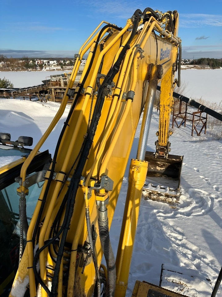 מחפר סורק Komatsu PC 210 LC-11: תמונה 26