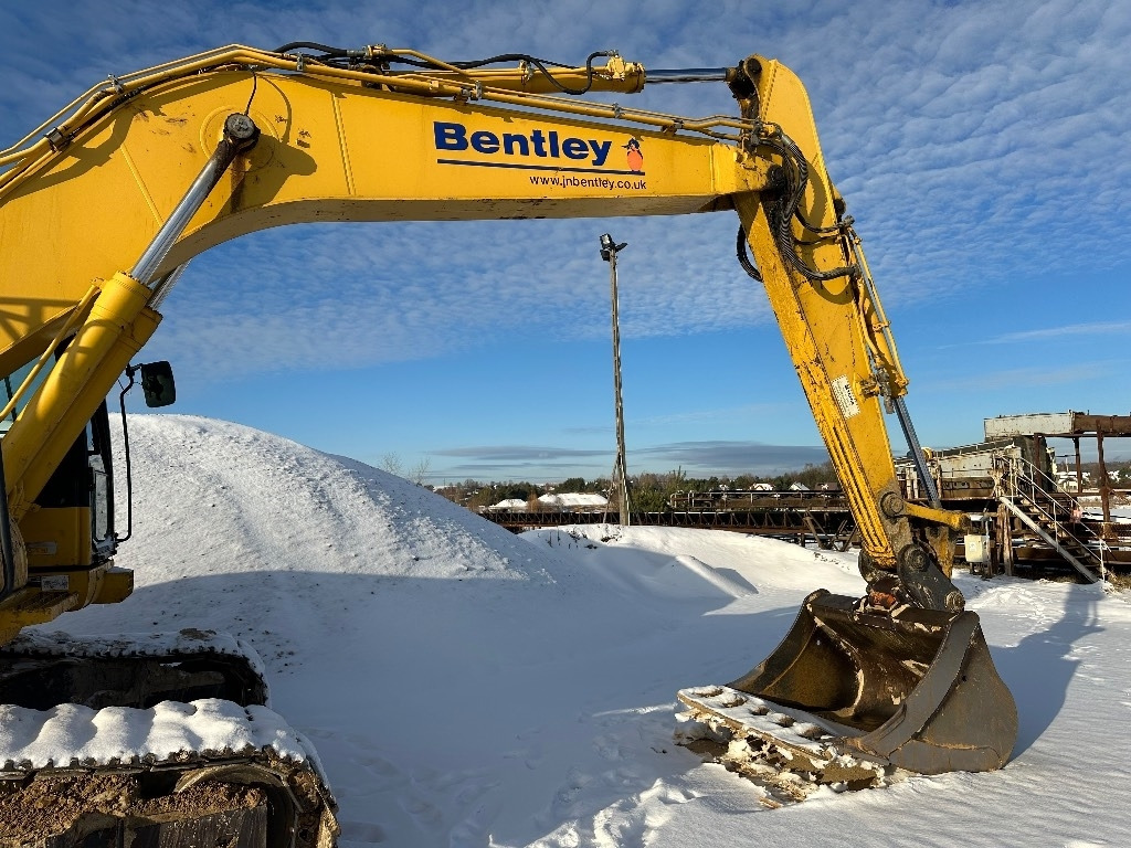 מחפר סורק Komatsu PC 210 LC-11: תמונה 15