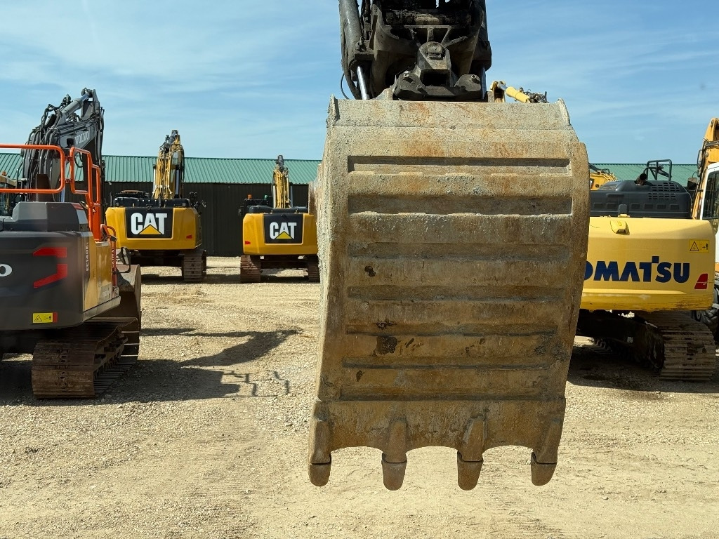 מחפר סורק Volvo EC 220 EL: תמונה 37