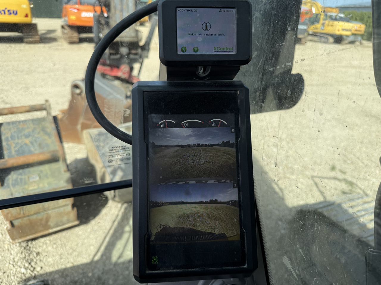 מחפר סורק Volvo EC 250 EL: תמונה 36