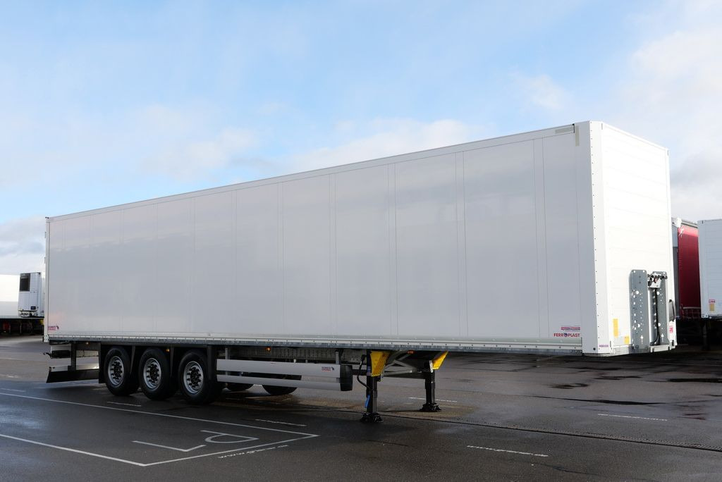 Schmitz Cargobull SKO 24/ 3 x ZURRLEISTE / LED/ LIFT 39 tsd km - סמיטריילר בתיבה סגורה: תמונה 3 Schmitz Cargobull SKO 24/ 3 x ZURRLEISTE / LED/ LIFT 39 tsd km - סמיטריילר בתיבה סגורה: תמונה 3