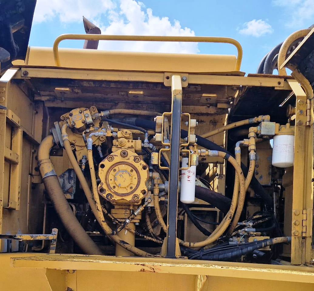 הַחכָּרָה Caterpillar 350L Caterpillar 350L: תמונה 10