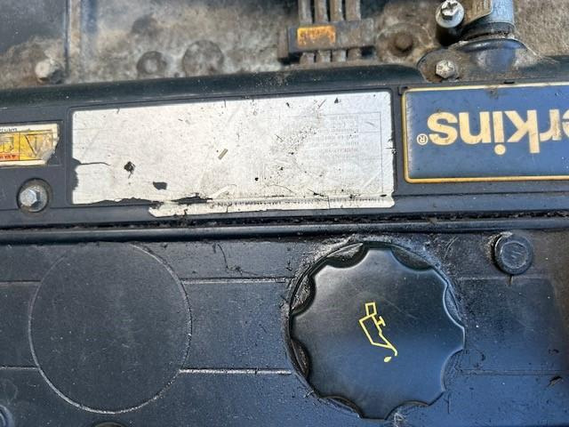 MERLO P32-6 PLUS 4 ROUES MOTRICES - משאית הגעה: תמונה 5 MERLO P32-6 PLUS 4 ROUES MOTRICES - משאית הגעה: תמונה 5