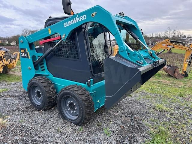 SUNWARD SWL2830 SUNWARD /BOBCAT - מעמיס היגוי החלקה: תמונה 2 SUNWARD SWL2830 SUNWARD /BOBCAT - מעמיס היגוי החלקה: תמונה 2