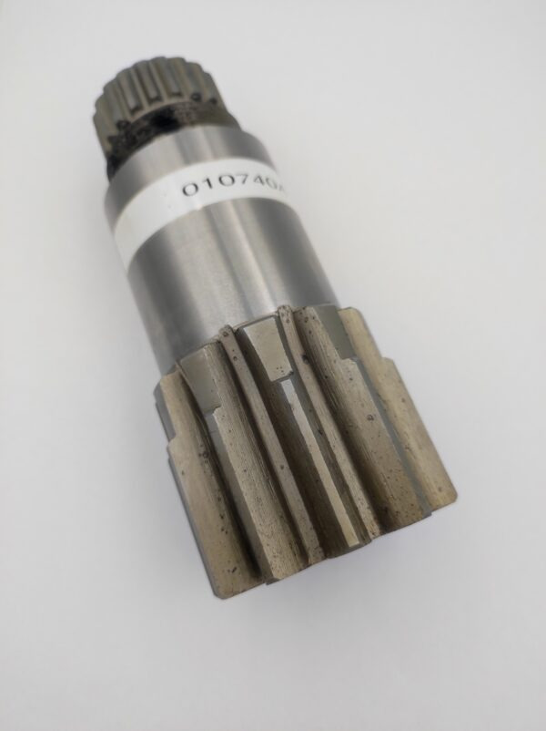 010740A Wałek silnika obrotu Yanmar SV 26 - מנוע נדנדה עבור מכונת בנייה: תמונה 1 010740A Wałek silnika obrotu Yanmar SV 26 - מנוע נדנדה עבור מכונת בנייה: תמונה 1