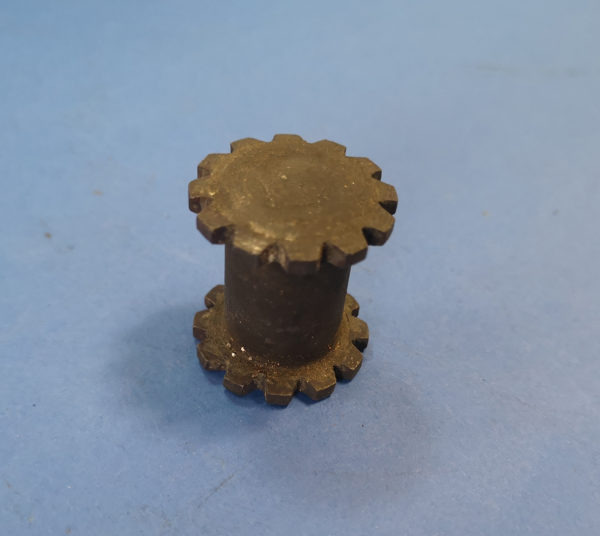 030050A Wałek silnika jazdy Yanmar YB101, YB121, B12, B14 (z silnika hydraulicznego) - מנוע הידרולי עבור מכונת בנייה: תמונה 1 030050A Wałek silnika jazdy Yanmar YB101, YB121, B12, B14 (z silnika hydraulicznego) - מנוע הידרולי עבור מכונת בנייה: תמונה 1