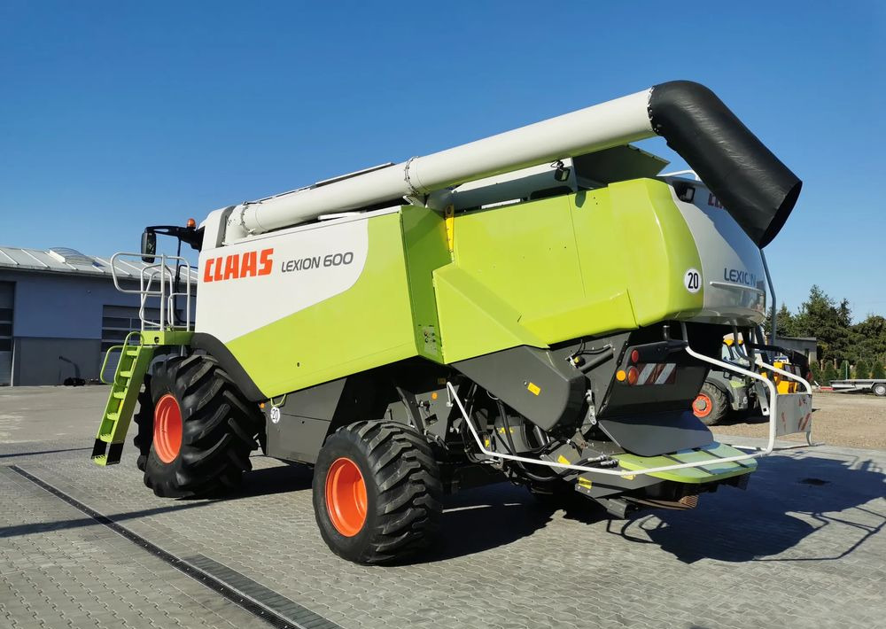 Claas Lexion 600 - מקצרת קומבינה: תמונה 3 Claas Lexion 600 - מקצרת קומבינה: תמונה 3