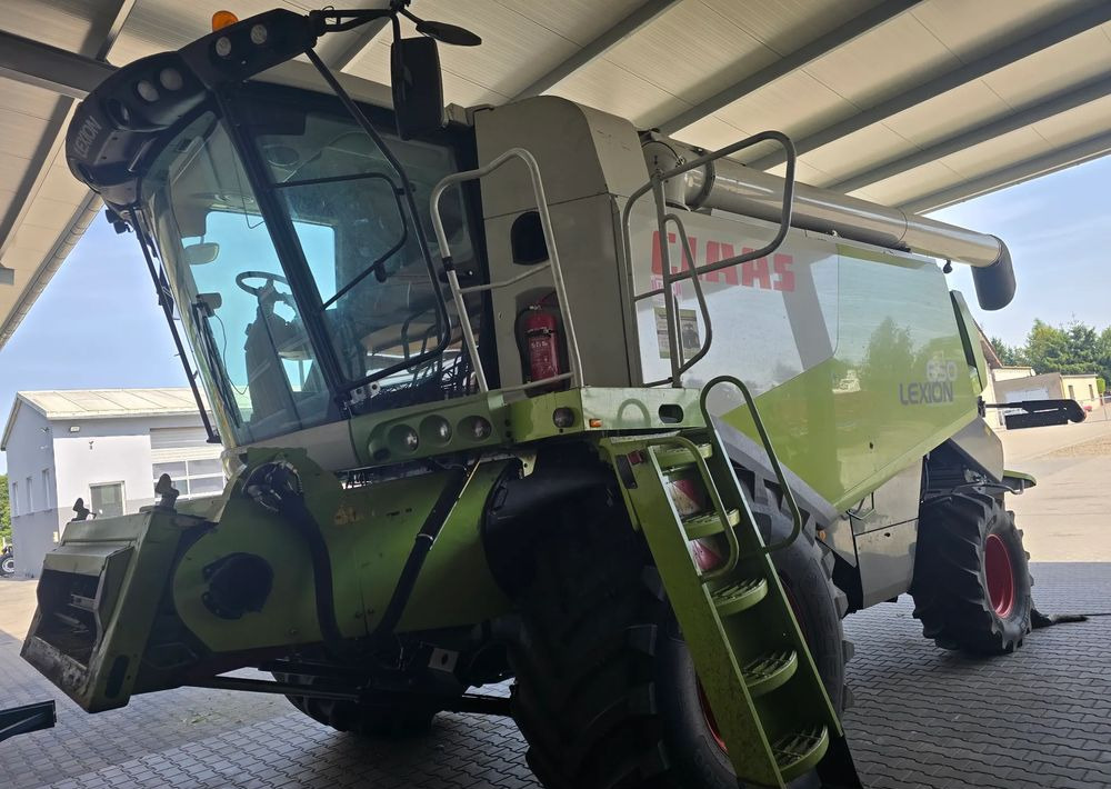 Claas Lexion 650 - מקצרת קומבינה: תמונה 2 Claas Lexion 650 - מקצרת קומבינה: תמונה 2