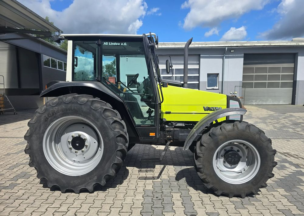 Valtra 800 - טרקטור חקלאי: תמונה 5 Valtra 800 - טרקטור חקלאי: תמונה 5