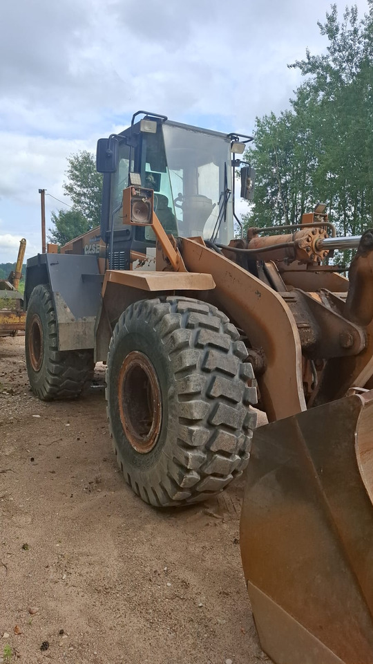 CASE 821C - מכונת בנייה: תמונה 3 CASE 821C - מכונת בנייה: תמונה 3