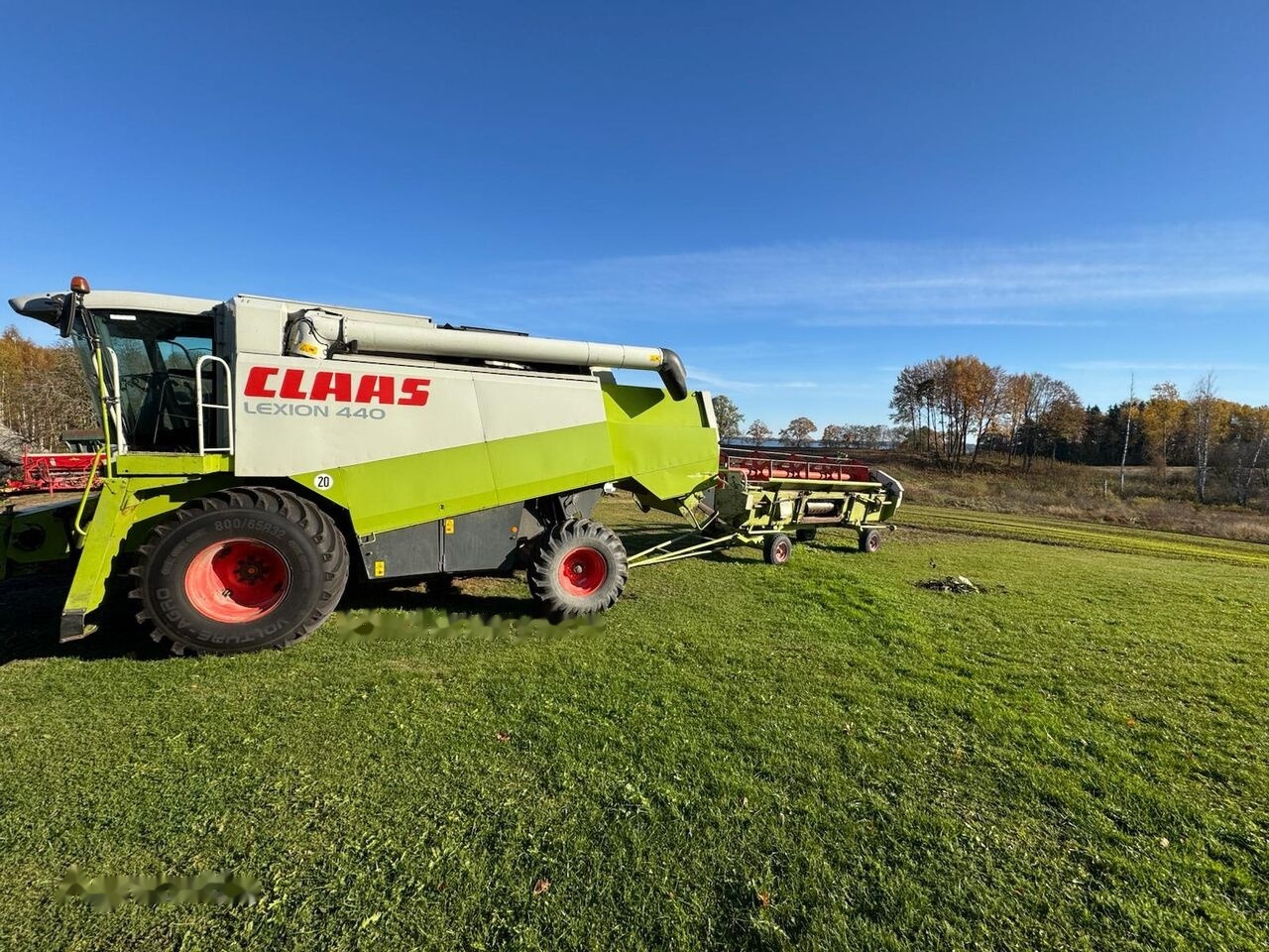 Claas Lexion 440 - מקצרת קומבינה: תמונה 2 Claas Lexion 440 - מקצרת קומבינה: תמונה 2