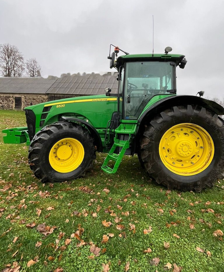 John Deere 8530 - טרקטור חקלאי: תמונה 1 John Deere 8530 - טרקטור חקלאי: תמונה 1
