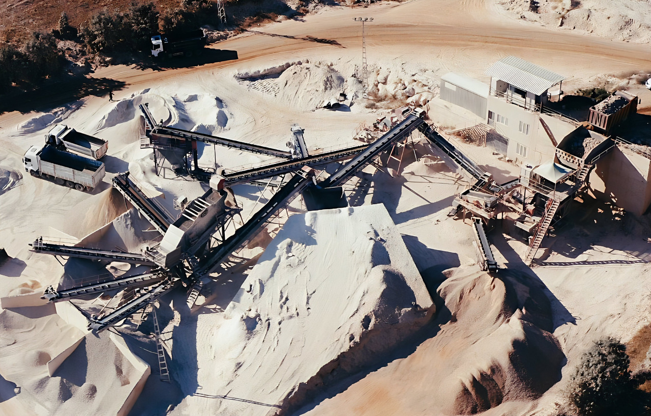 Crushing and Screening Plant | Ready in Stock - מגרסה: תמונה 1 Crushing and Screening Plant | Ready in Stock - מגרסה: תמונה 1