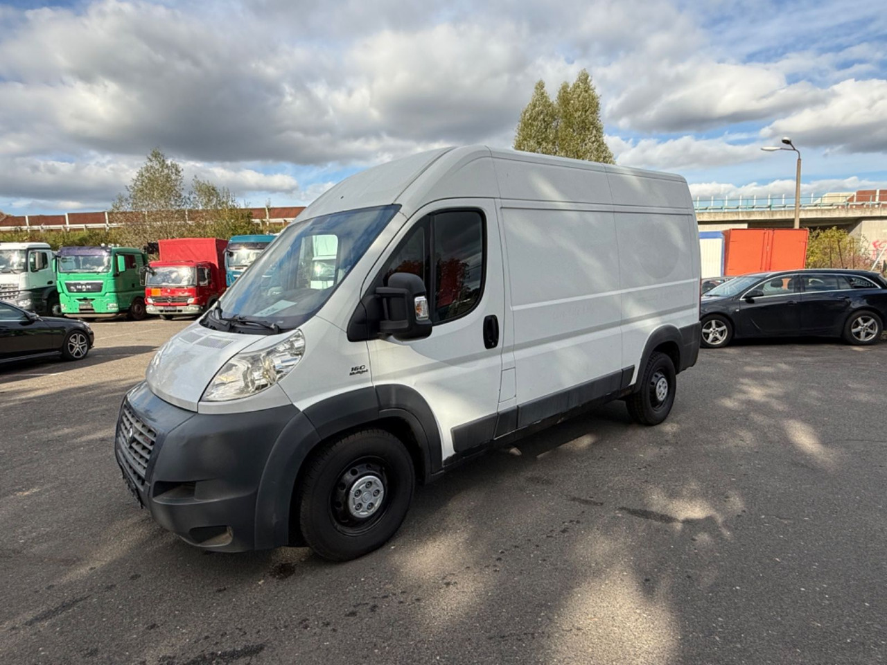כלי רכב מסחרי עם לוח Fiat Ducato Maxi: תמונה 8