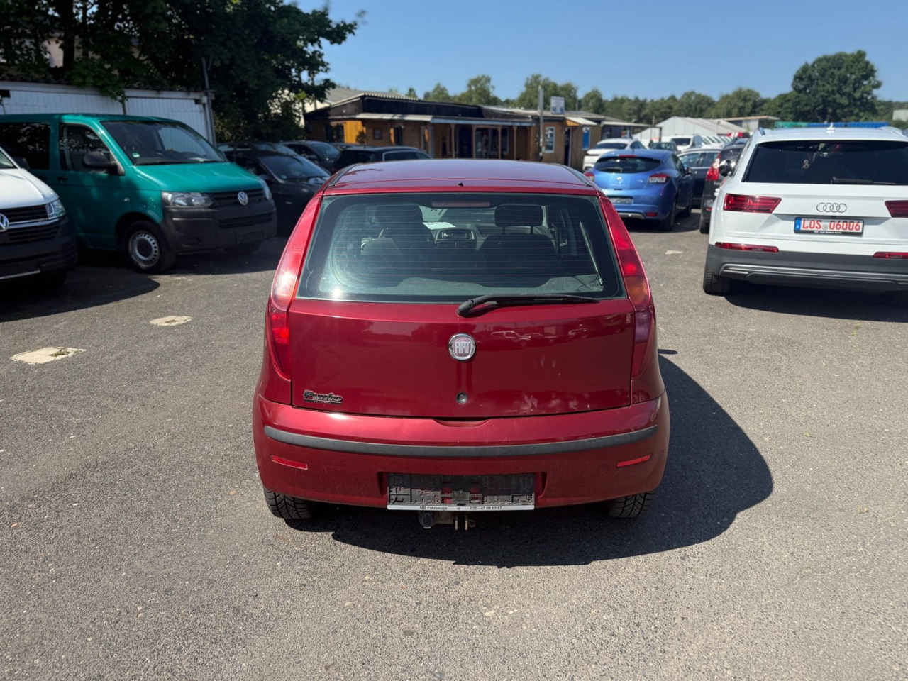 Fiat Punto Aktueller HU Motorschaden - סדאן: תמונה 5 Fiat Punto Aktueller HU Motorschaden - סדאן: תמונה 5