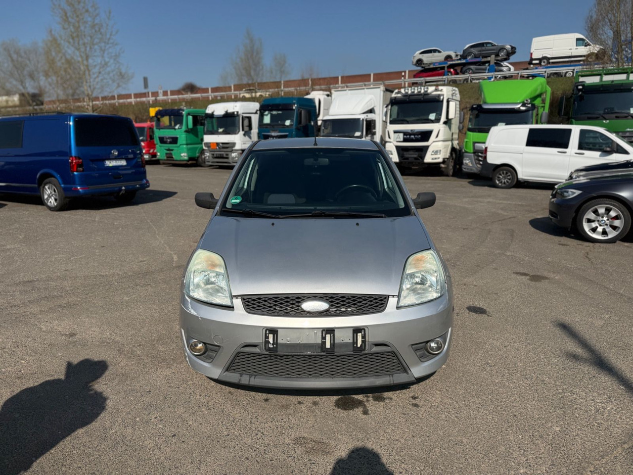 Ford Fiesta Sport - סדאן: תמונה 1 Ford Fiesta Sport - סדאן: תמונה 1
