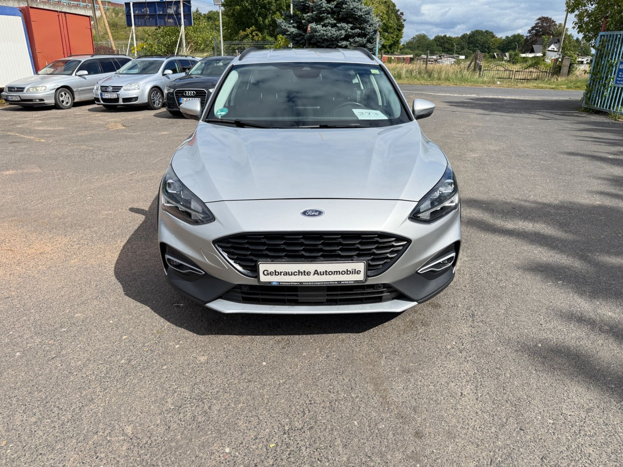 Ford Focus Turnier Active - רכב סטיישן: תמונה 1 Ford Focus Turnier Active - רכב סטיישן: תמונה 1