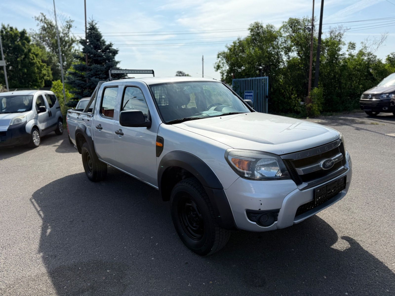 Ford Ranger XL Doppelkabine 4X4 - SUV: תמונה 2 Ford Ranger XL Doppelkabine 4X4 - SUV: תמונה 2