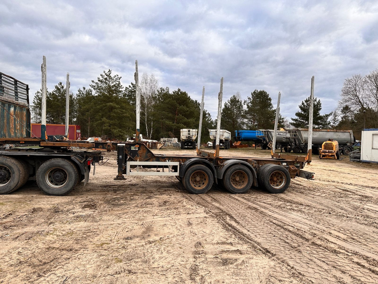 Holztransporter Achleitner 3STR36 - סמיטריילר עץ: תמונה 2 Holztransporter Achleitner 3STR36 - סמיטריילר עץ: תמונה 2