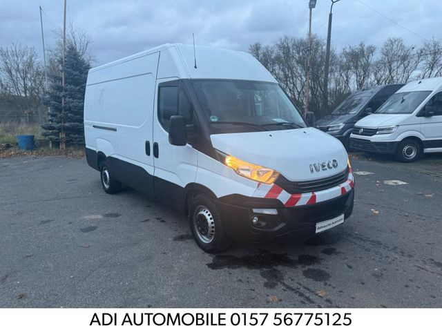 Iveco Daily Kasten HKa 35 S 16 AUTOMATIK - כלי רכב מסחרי עם לוח: תמונה 1 Iveco Daily Kasten HKa 35 S 16 AUTOMATIK - כלי רכב מסחרי עם לוח: תמונה 1