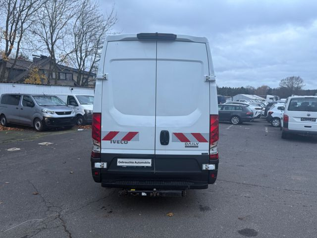 Iveco Daily Kasten HKa 35 S 16 AUTOMATIK - כלי רכב מסחרי עם לוח: תמונה 4 Iveco Daily Kasten HKa 35 S 16 AUTOMATIK - כלי רכב מסחרי עם לוח: תמונה 4