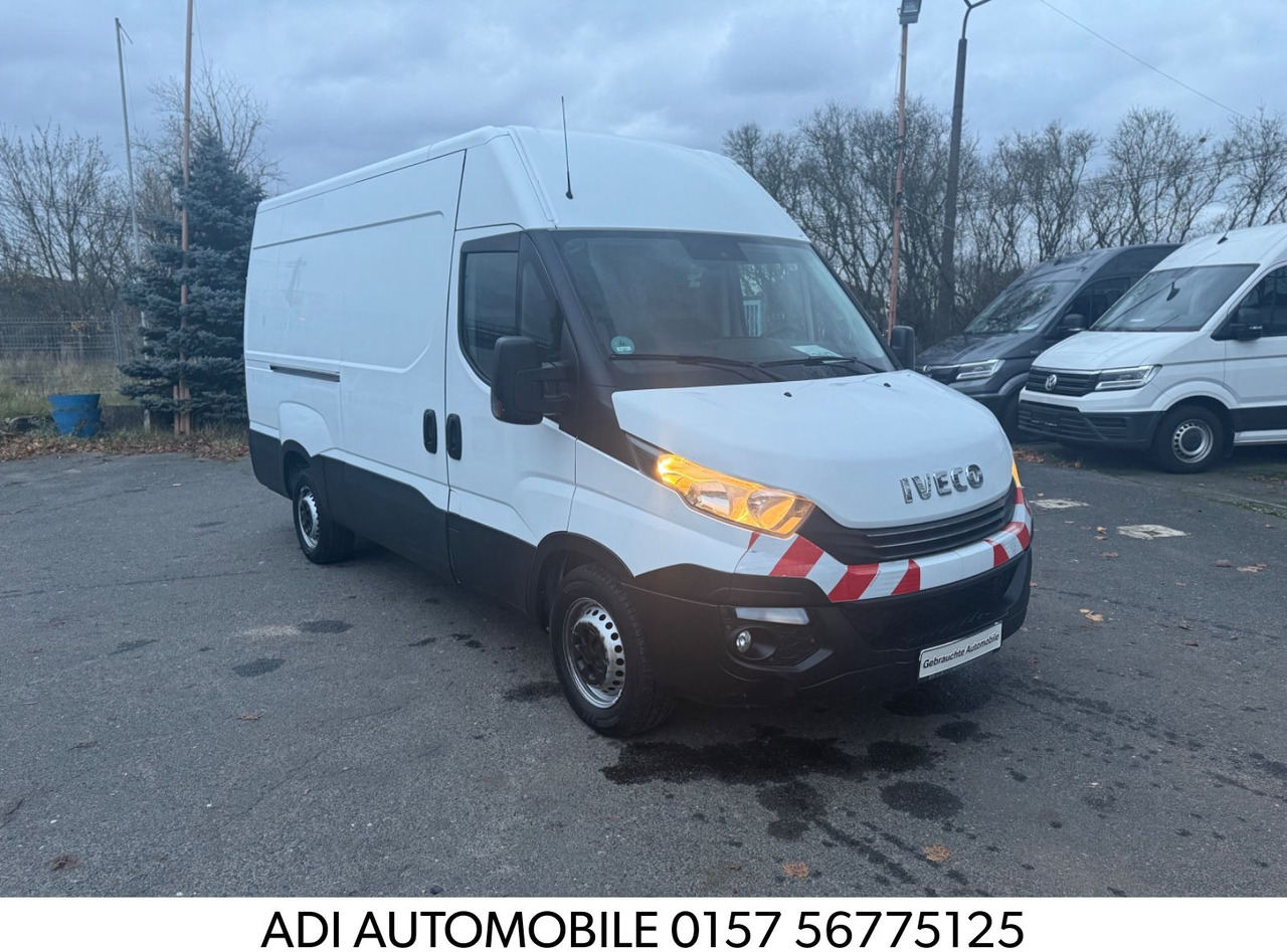 Iveco Daily Kasten HKa 35 S 16 AUTOMATIK - כלי רכב מסחרי עם לוח: תמונה 1 Iveco Daily Kasten HKa 35 S 16 AUTOMATIK - כלי רכב מסחרי עם לוח: תמונה 1