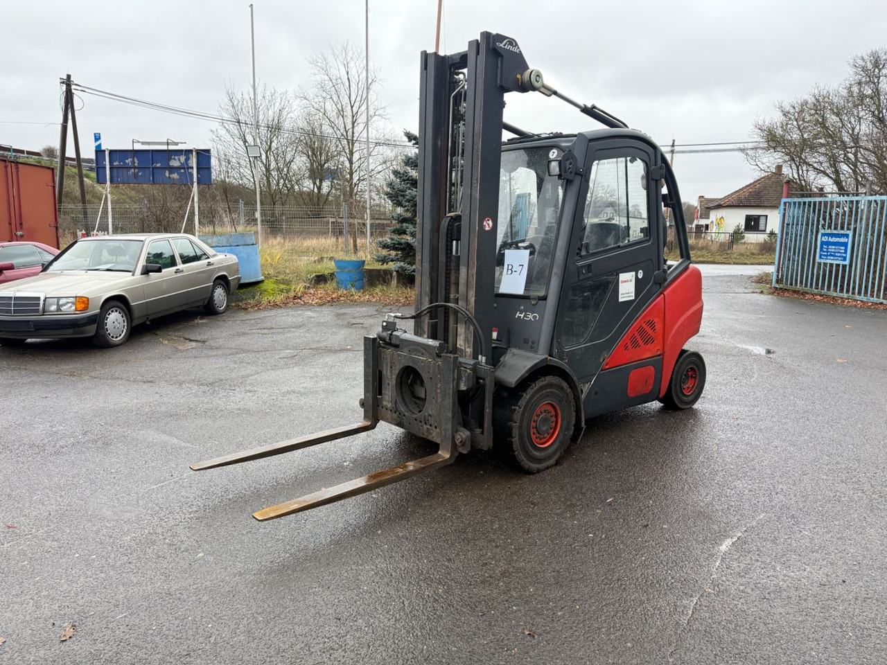 Linde H 30D-01 mit Drehgerät - מלגזת סולר: תמונה 2 Linde H 30D-01 mit Drehgerät - מלגזת סולר: תמונה 2