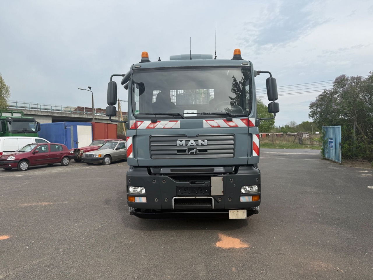 MAN TGA 18.310 4x2BB - מזהיר, משאית מנוף: תמונה 2 MAN TGA 18.310 4x2BB - מזהיר, משאית מנוף: תמונה 2