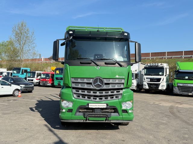Mercedes-Benz Actros 2571 Holztransporter mit Kran - משאית עץ, משאית מנוף: תמונה 1 Mercedes-Benz Actros 2571 Holztransporter mit Kran - משאית עץ, משאית מנוף: תמונה 1