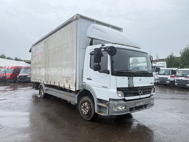 Mercedes-Benz Atego 1222 LbW Klima - משאית וילונות צד: תמונה 2 Mercedes-Benz Atego 1222 LbW Klima - משאית וילונות צד: תמונה 2