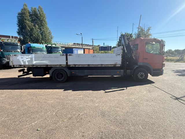 Mercedes-Benz Atego 1223 mit Kran MKG HLK 76 - משאית צד נופל/ שטוחה, משאית מנוף: תמונה 5 Mercedes-Benz Atego 1223 mit Kran MKG HLK 76 - משאית צד נופל/ שטוחה, משאית מנוף: תמונה 5