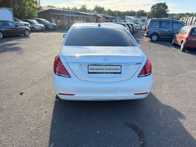 Mercedes-Benz S 350 S -Klasse BlueTec / d - סדאן: תמונה 4 Mercedes-Benz S 350 S -Klasse BlueTec / d - סדאן: תמונה 4