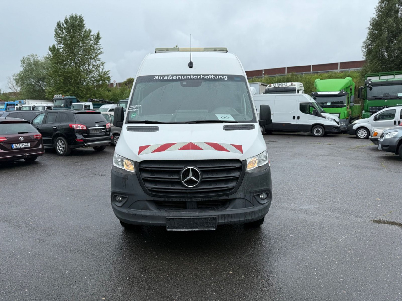 Mercedes-Benz Sprinter Kasten 516 CDI RWD - כלי רכב מסחרי עם לוח: תמונה 1 Mercedes-Benz Sprinter Kasten 516 CDI RWD - כלי רכב מסחרי עם לוח: תמונה 1