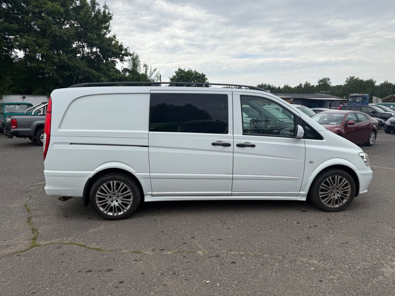 Mercedes-Benz Vito Mixto 122 CDI EFFECT lang - כלי רכב מסחרי לנוסעים: תמונה 3 Mercedes-Benz Vito Mixto 122 CDI EFFECT lang - כלי רכב מסחרי לנוסעים: תמונה 3